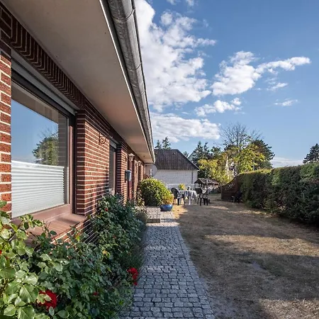 Sky & Sand Spo Strandbude I 8 Betten, 3 Baeder, Terrasse, Strandnah, Direkt Am Leuchtturm *
