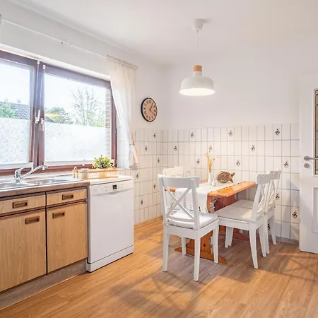 Sky & Sand Spo Strandbude I 8 Betten, 3 Baeder, Terrasse, Strandnah, Direkt Am Leuchtturm Apartman